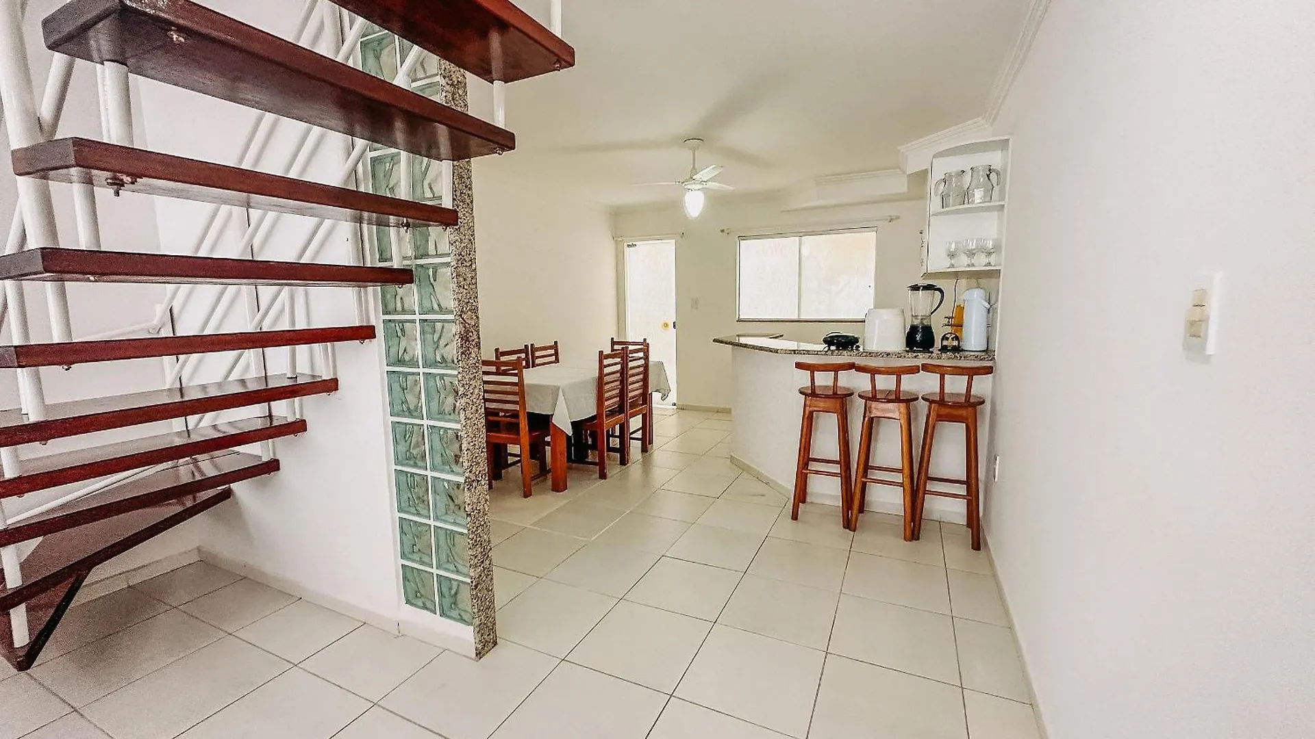 Holiday home Taperapua Beach Suites: Seaside Luxury with Pools and High-Speed Wi-Fi Porto Seguro
