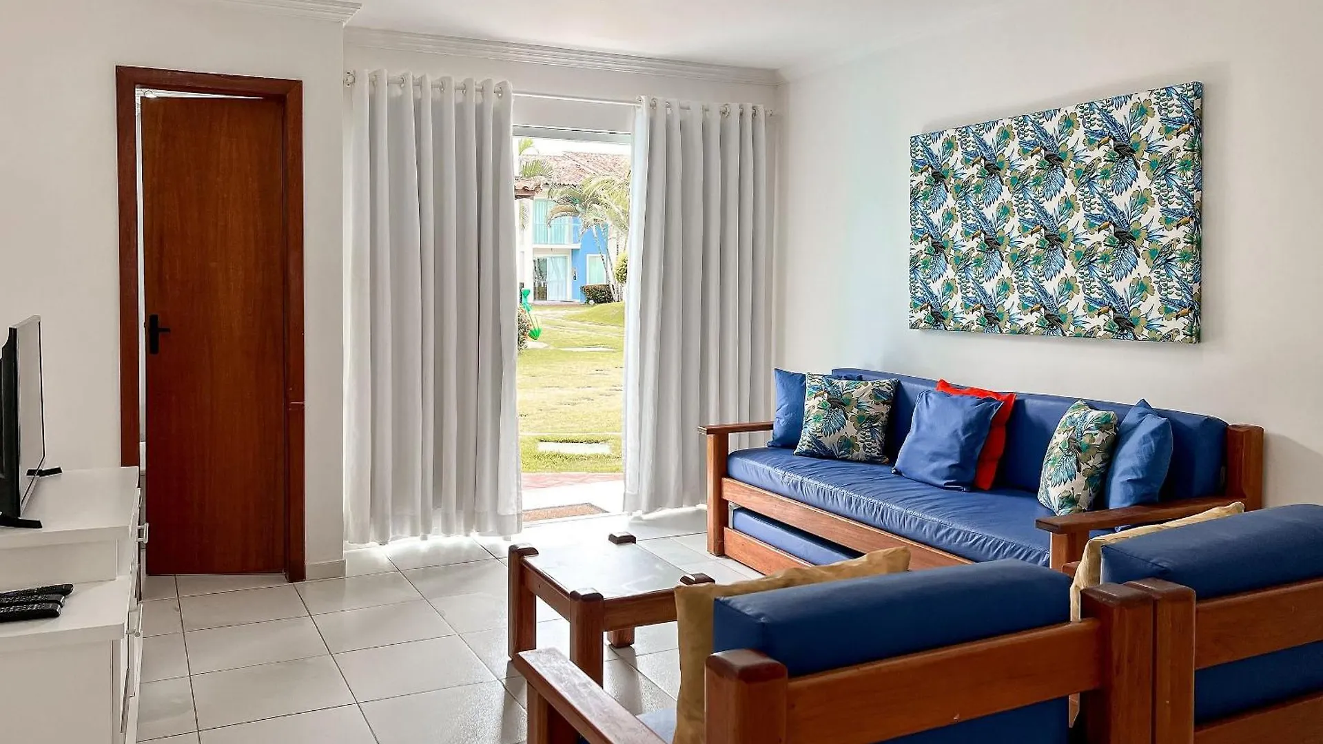 Taperapua Beach Suites: Seaside Luxury with Pools and High-Speed Wi-Fi Porto Seguro 0*,