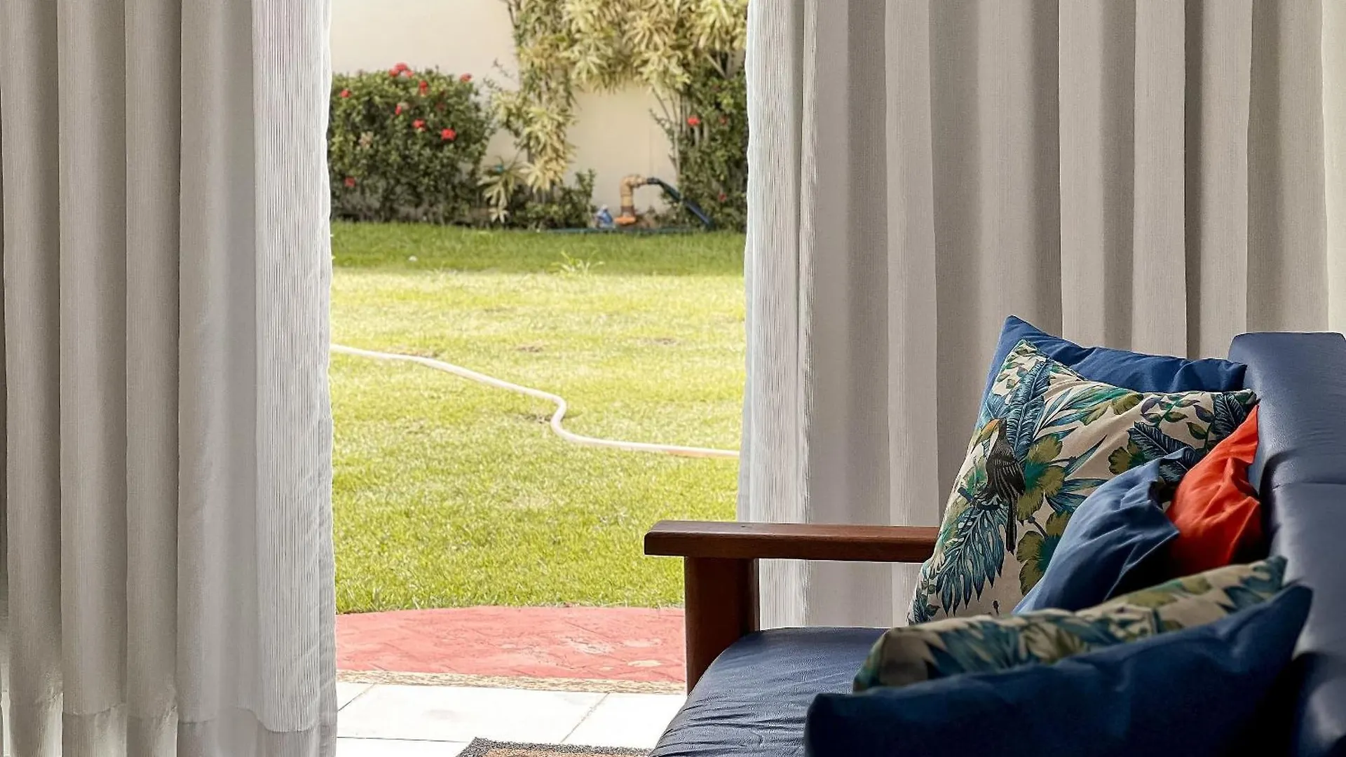 Holiday home Taperapua Beach Suites: Seaside Luxury with Pools and High-Speed Wi-Fi Porto Seguro Brazil