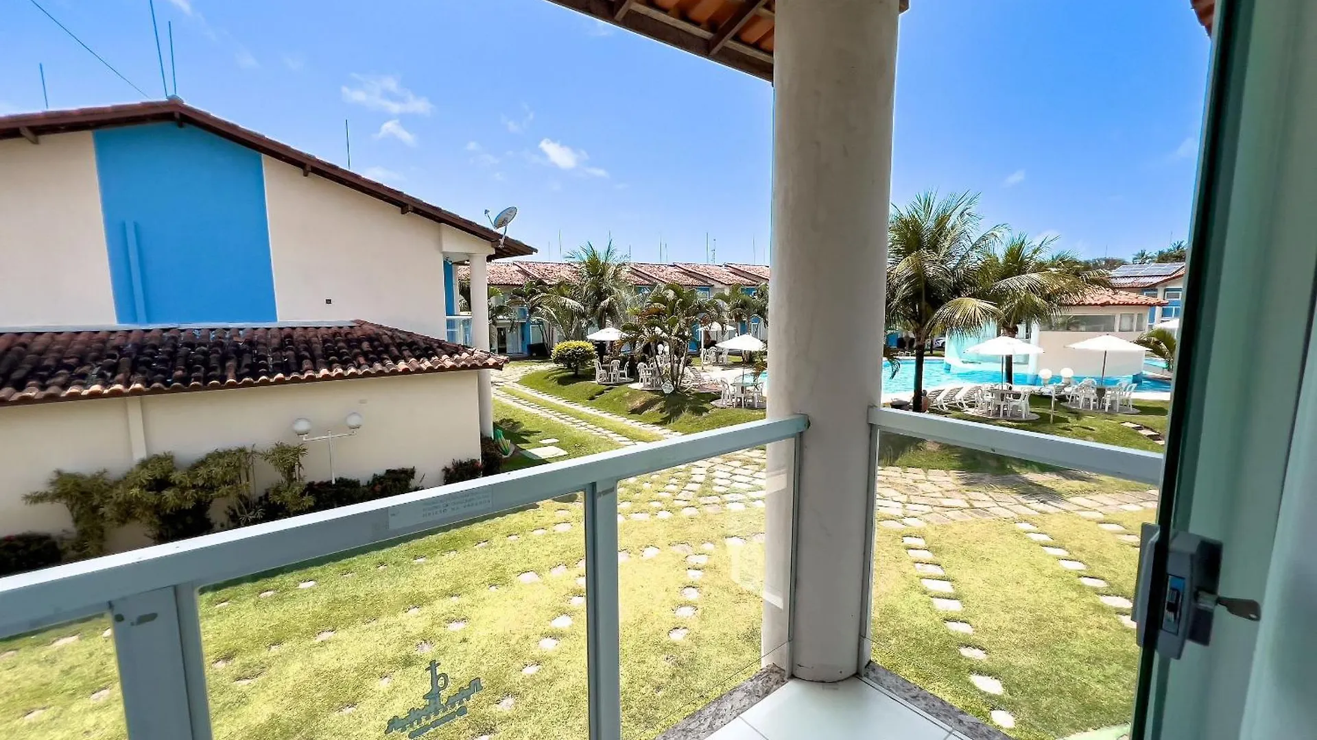 Taperapua Beach Suites: Seaside Luxury with Pools and High-Speed Wi-Fi Porto Seguro 0*,  Brazil