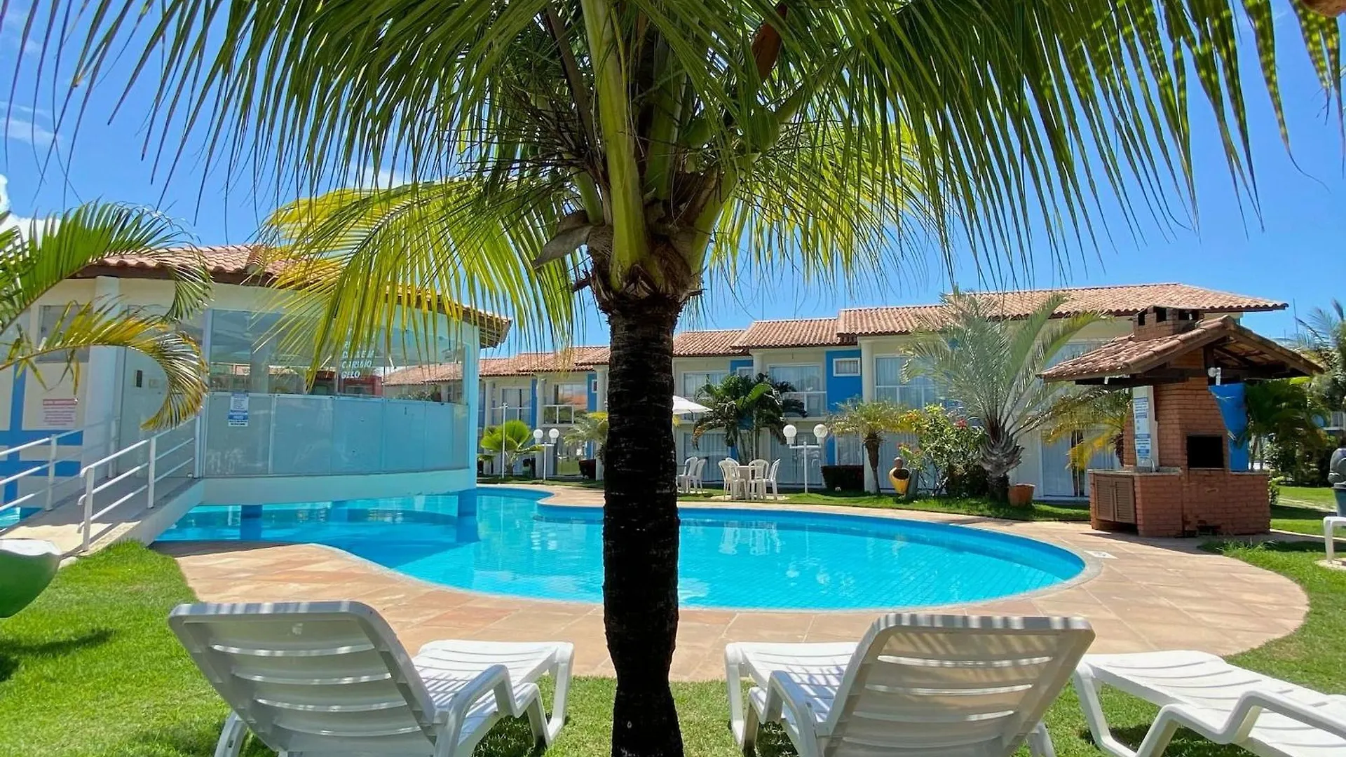 Holiday home Taperapua Beach Suites: Seaside Luxury with Pools and High-Speed Wi-Fi Porto Seguro Brazil
